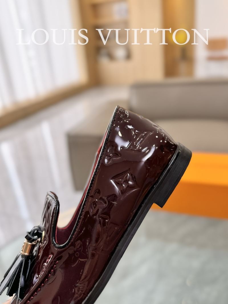 Louis Vuitton Low Shoes